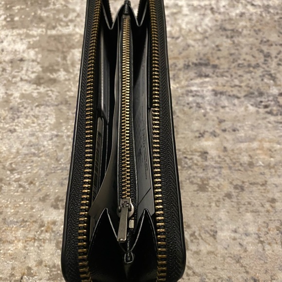 Coach Long Accordion Wallet - Picture 4 of 7